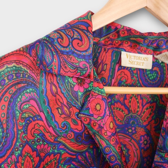 Vintage Victoria’s Secret Paisley Night Shirt Women’s Size Small Button Down - Picture 4 of 5